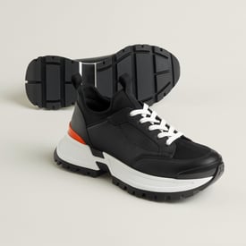 Jumpy sneaker