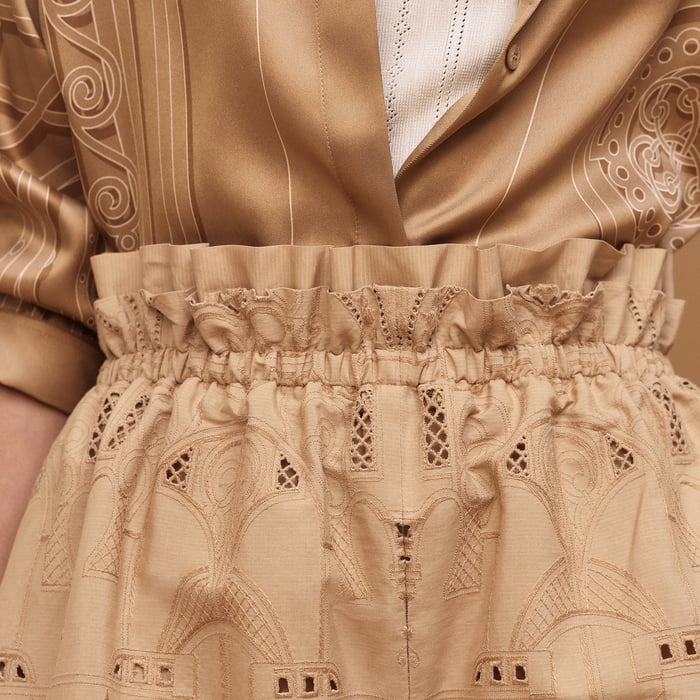 Beige Zénith Shorts With Embroidered Pouch