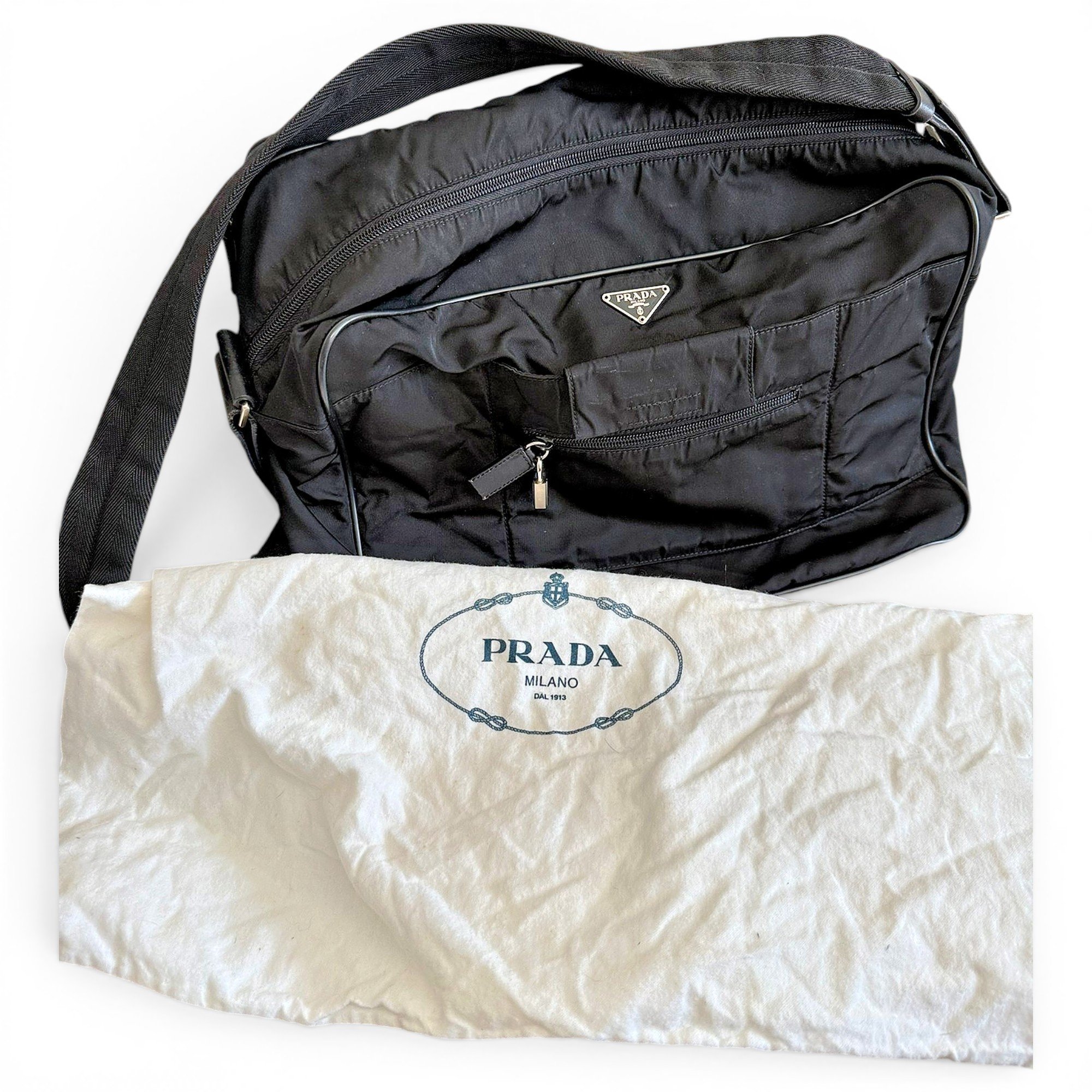 Cloth satchel