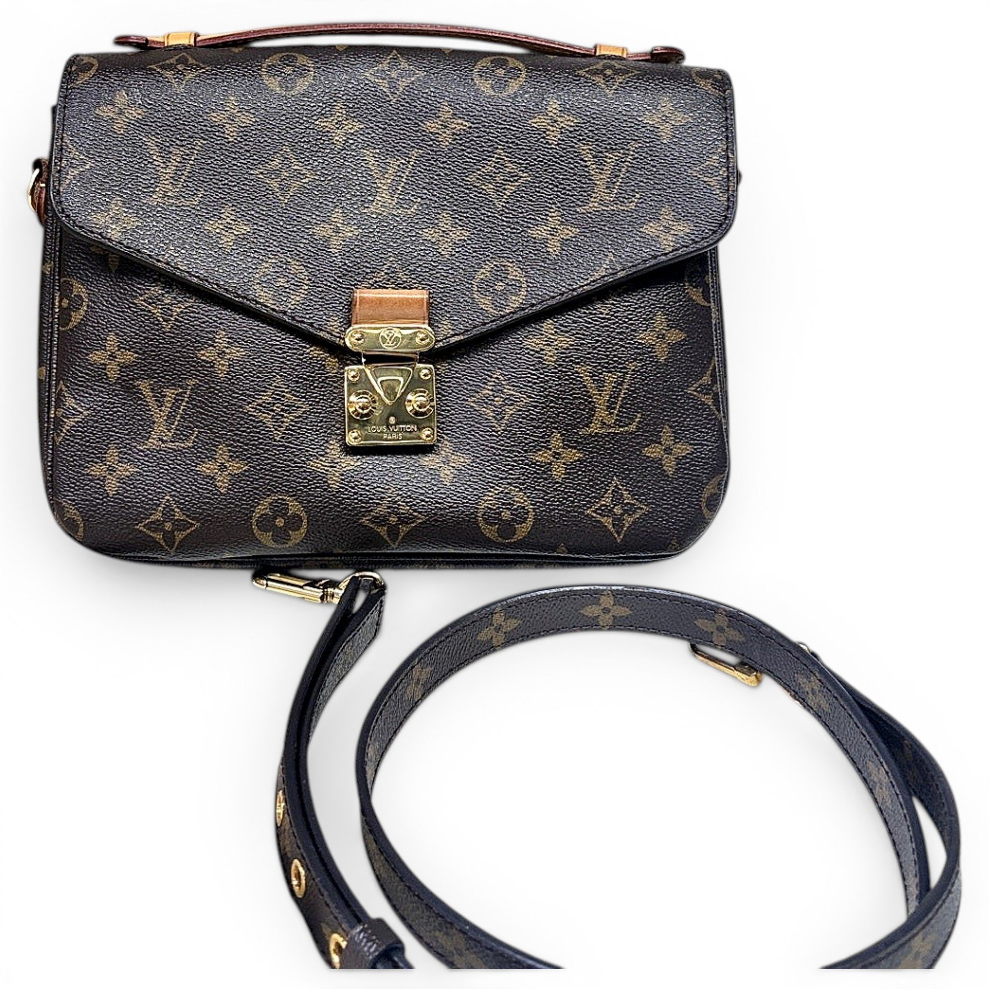 Leather crossbody bag