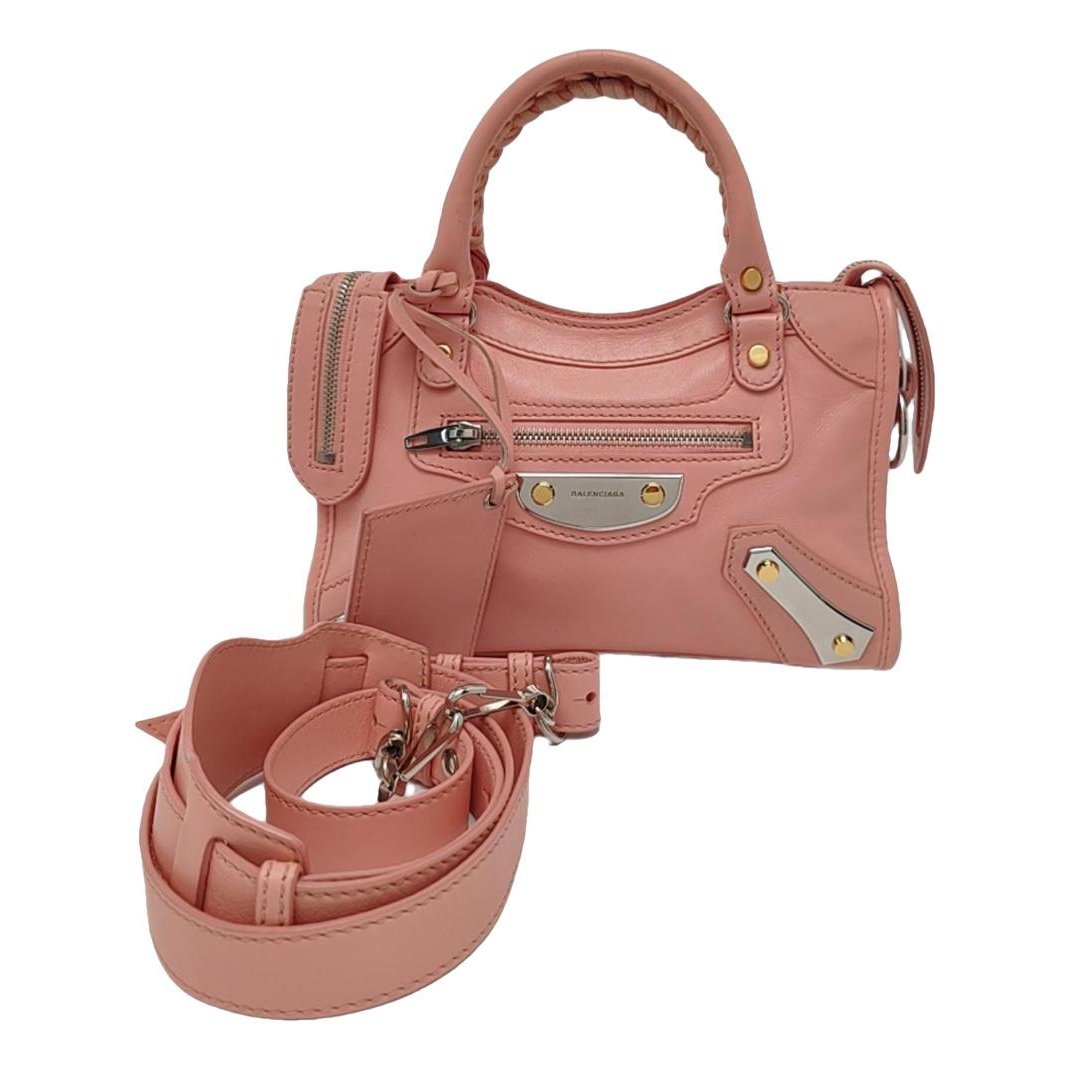 City leather handbag