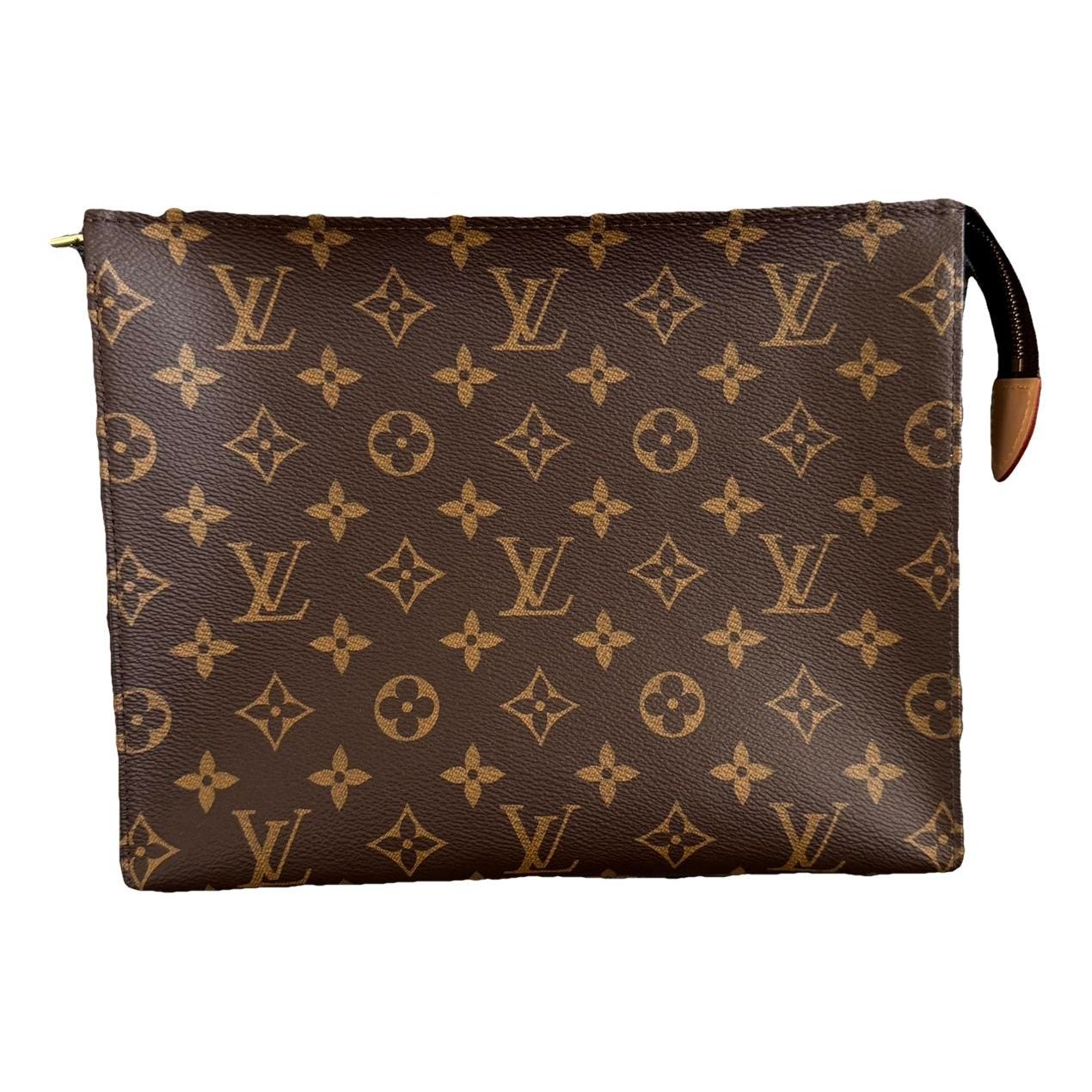 Leather clutch bag