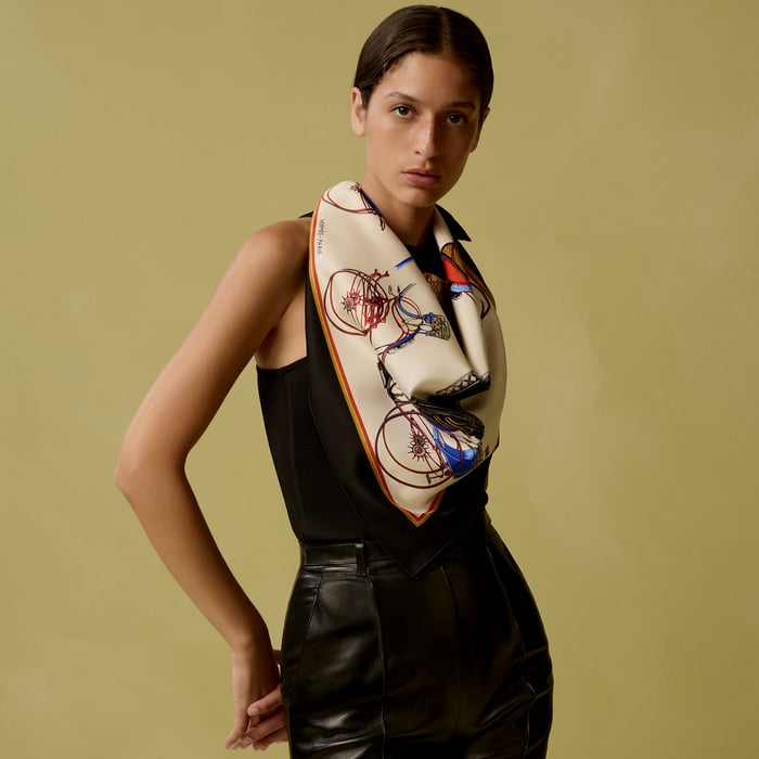 Les Voitures a Transformation Forever Scarf 90