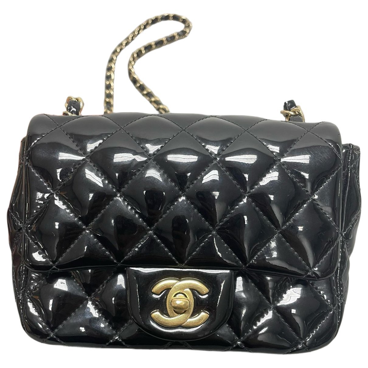 Timeless/Classique patent leather handbag