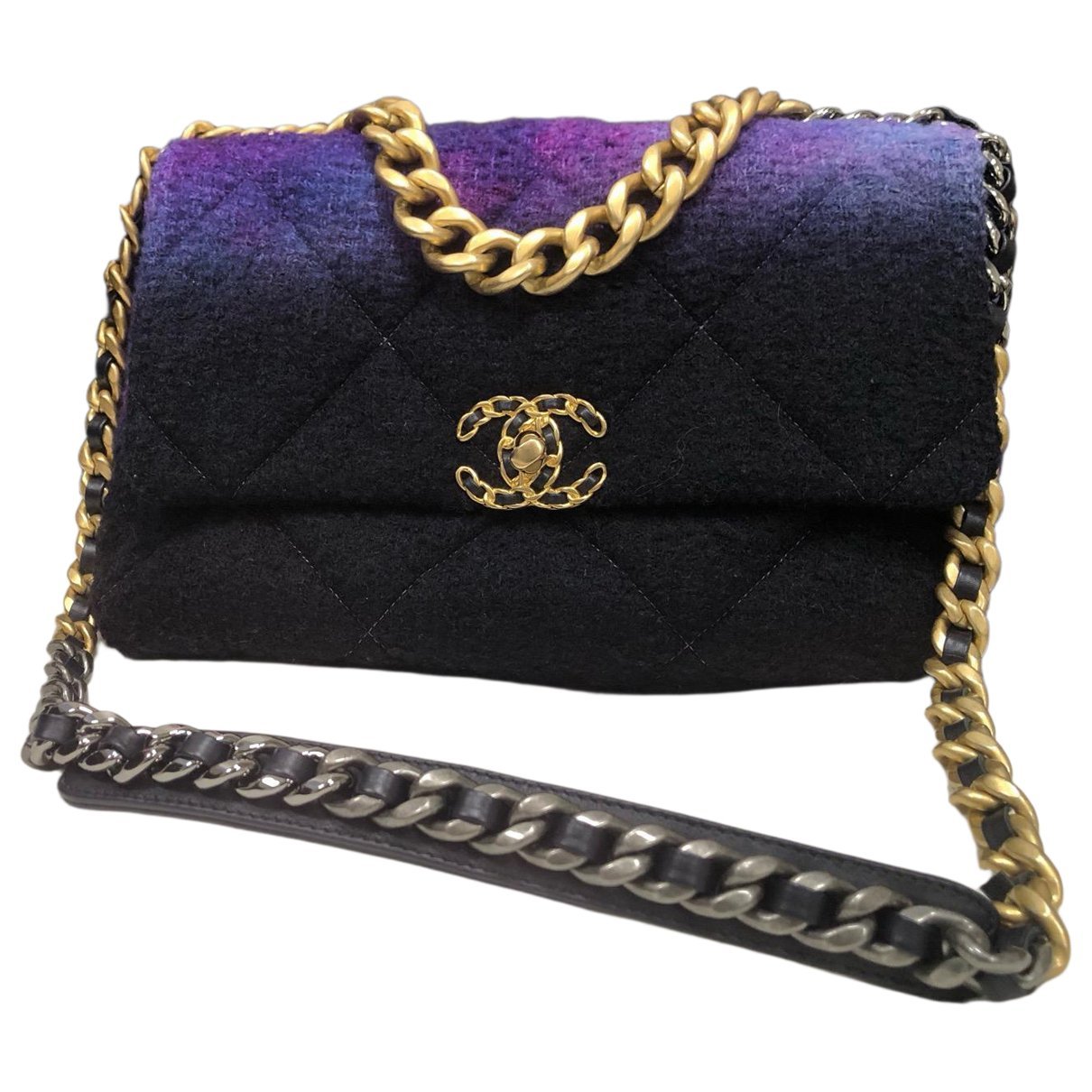 Chanel 19 tweed handbag