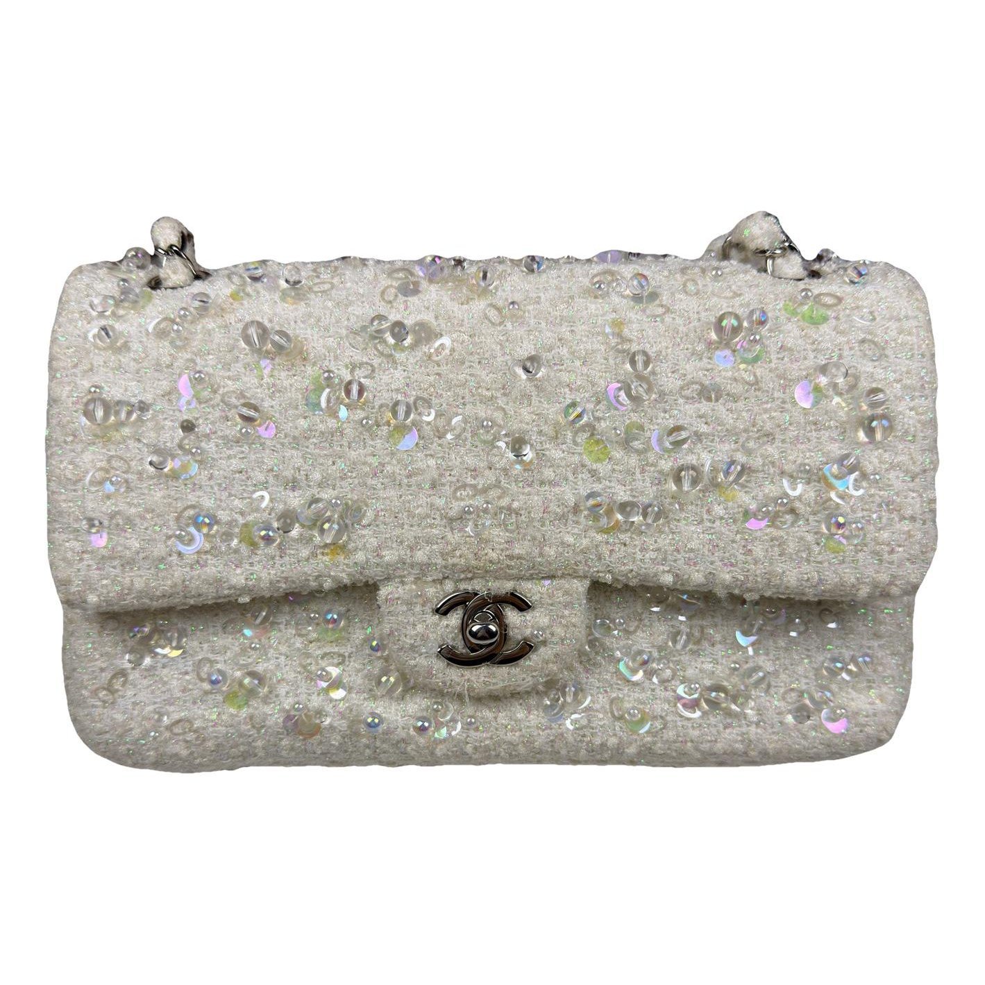 Timeless/Classique tweed crossbody bag