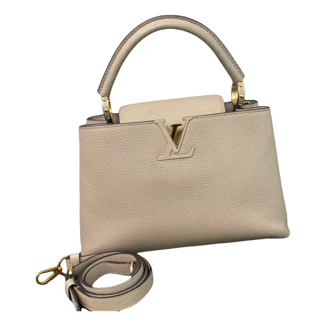 Capucines leather handbag