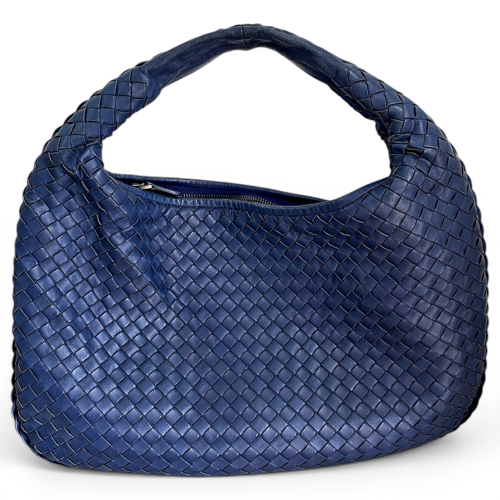 Veneta leather handbag