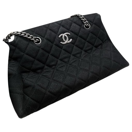 Timeless/Classique leather crossbody bag
