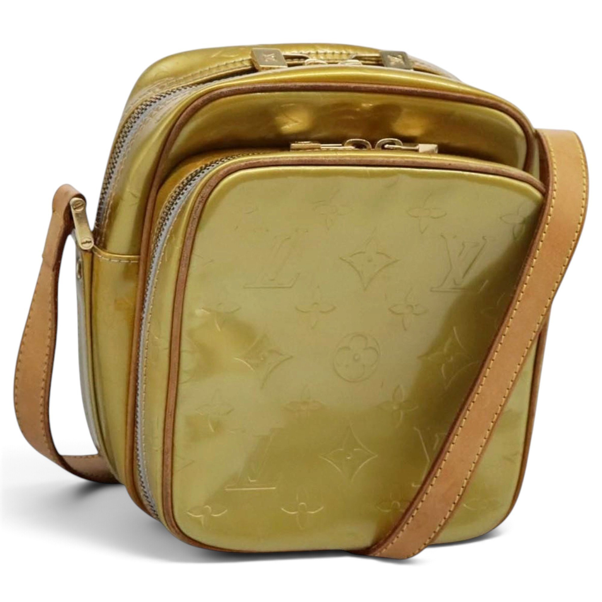 Patent leather handbag