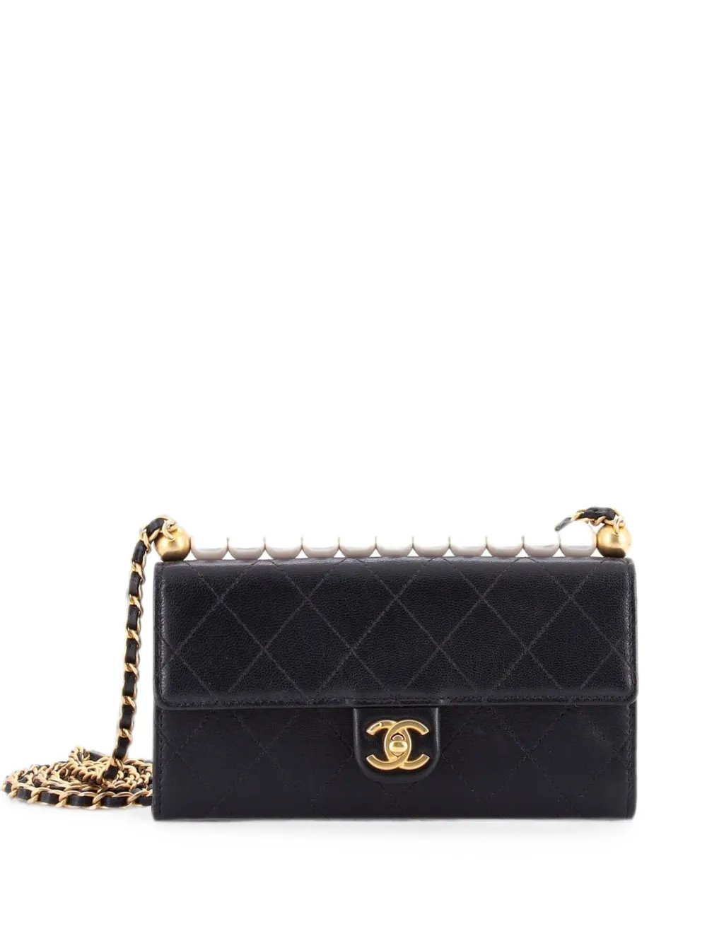 Chic Pearls Clutch with Chain Quilted Goatskin crossbody bag
