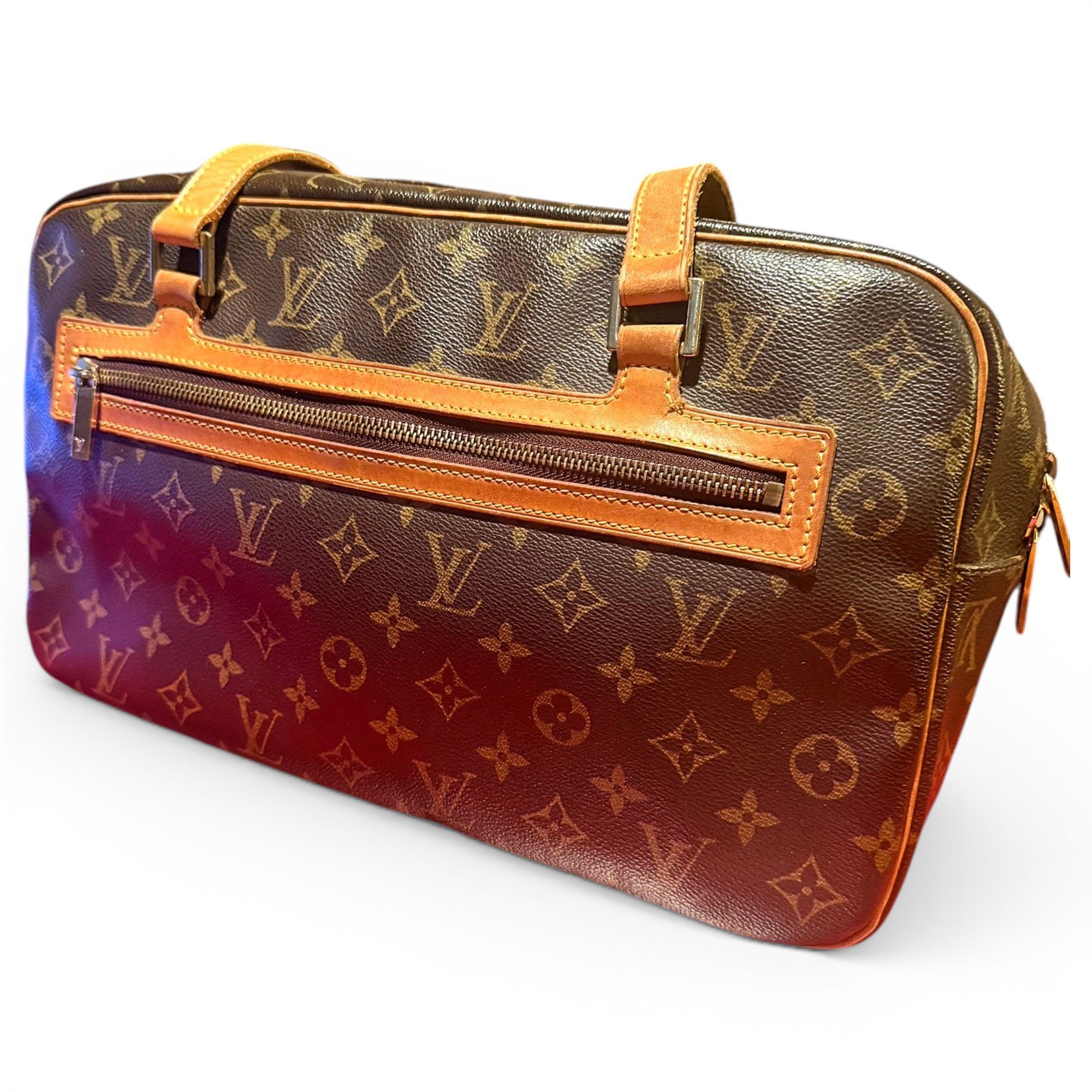 Cite leather handbag