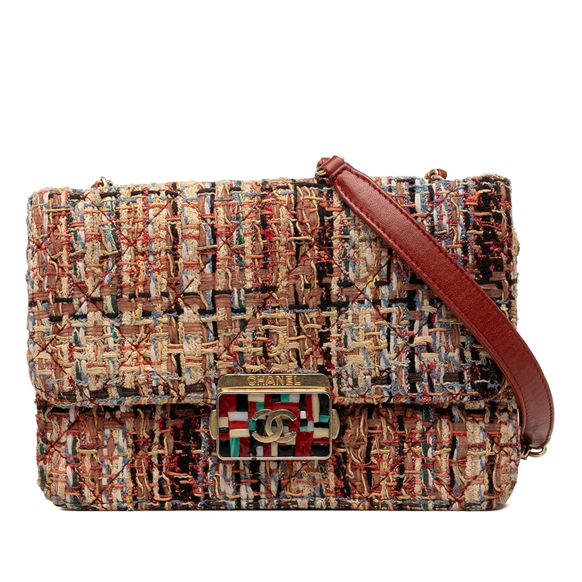Timeless/Classique tweed crossbody bag