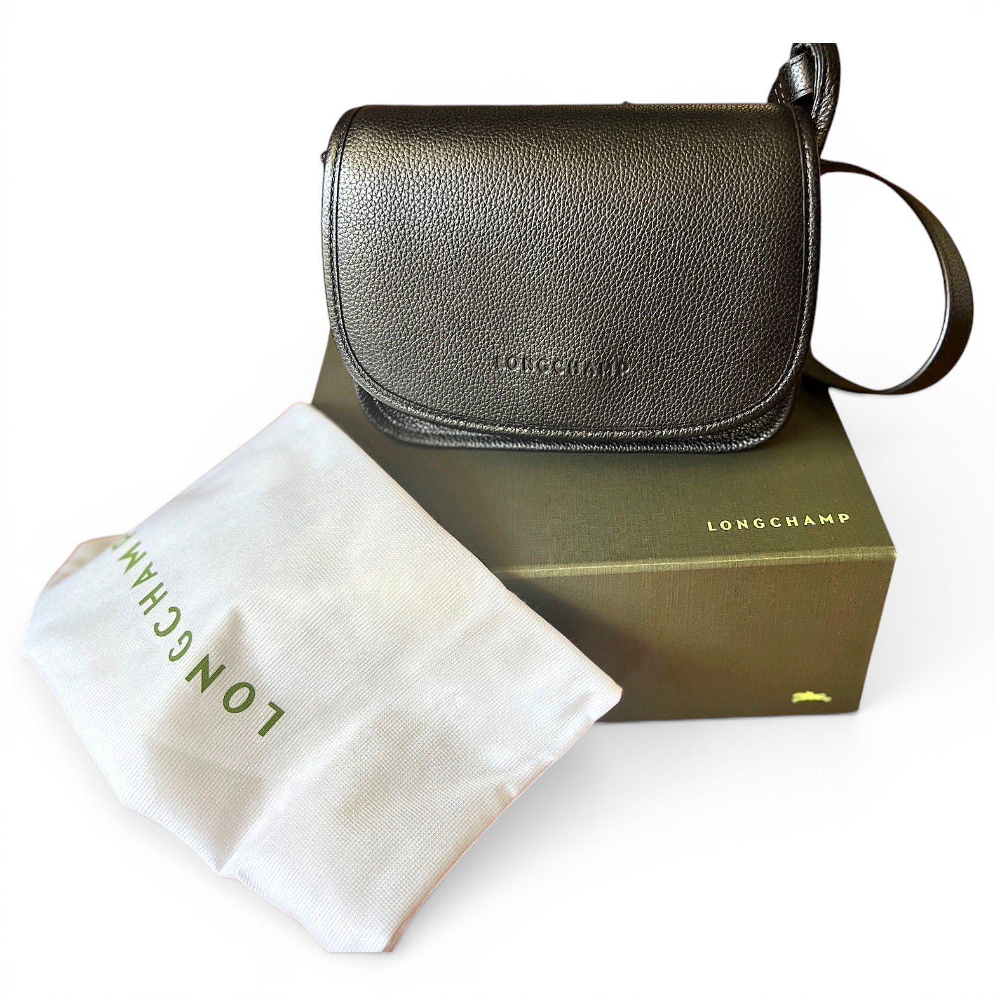 Leather crossbody bag