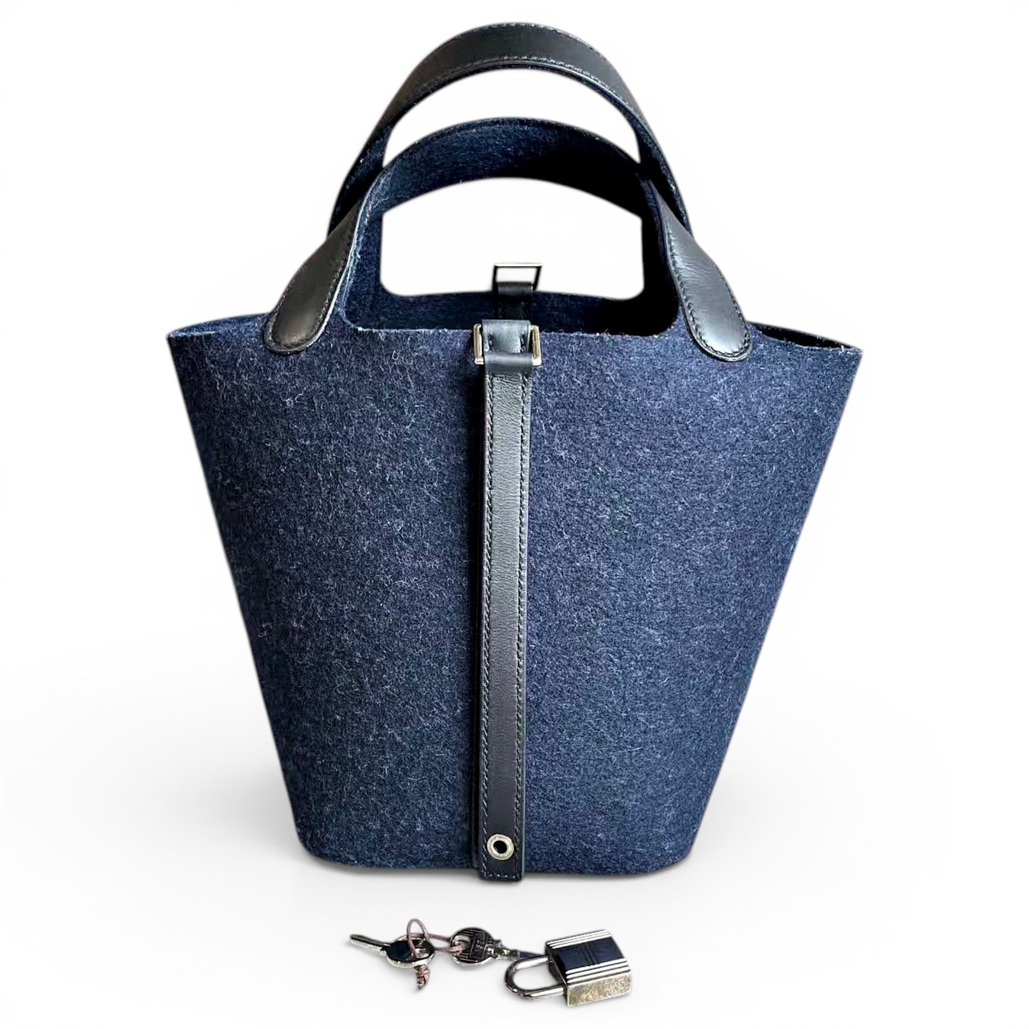 Picotin wool tote