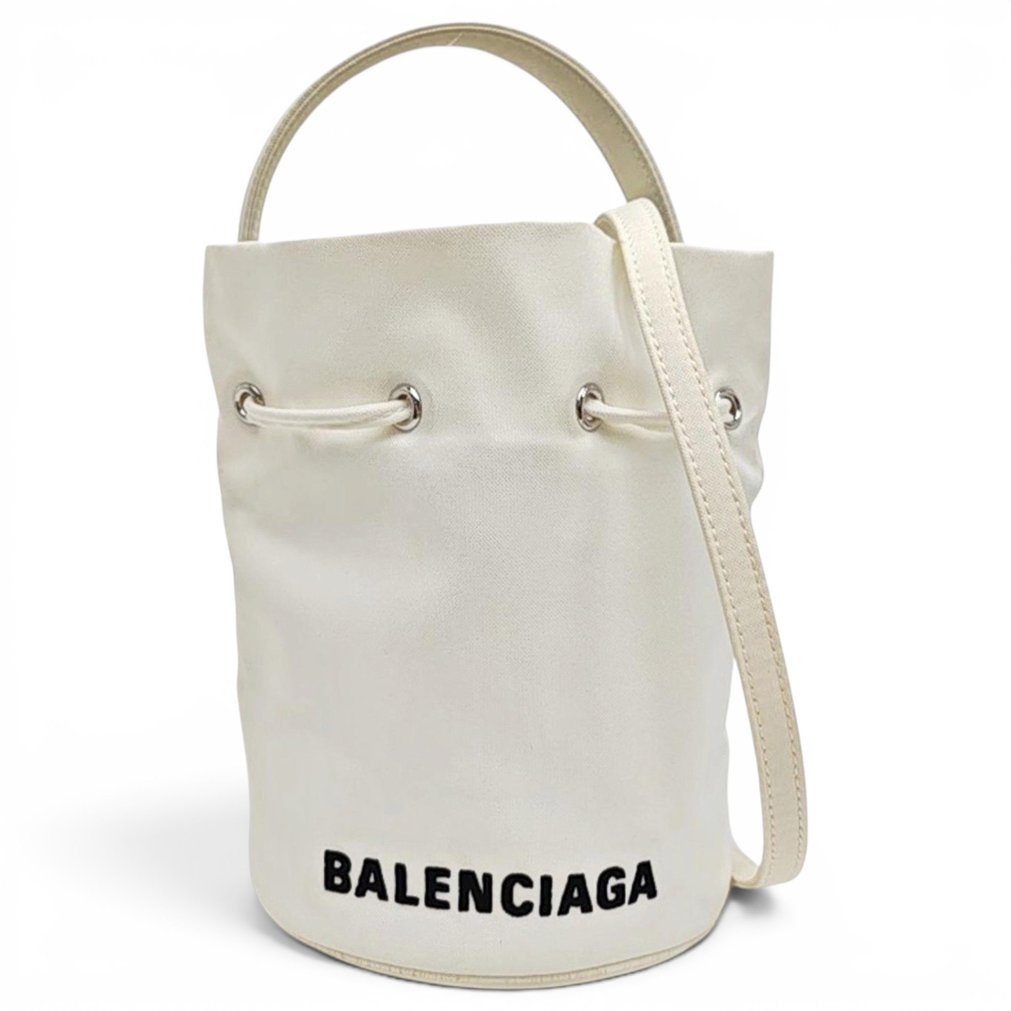 Wheel cloth handbag
