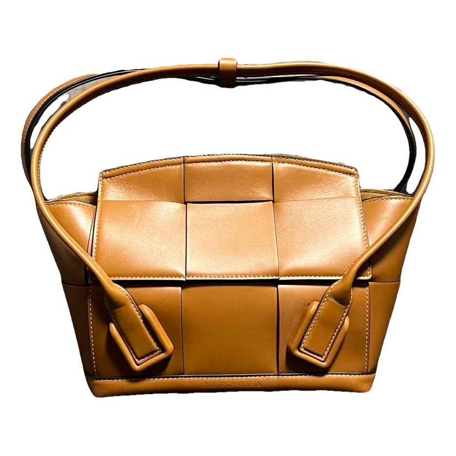 Bottega Veneta Arco leather handbag