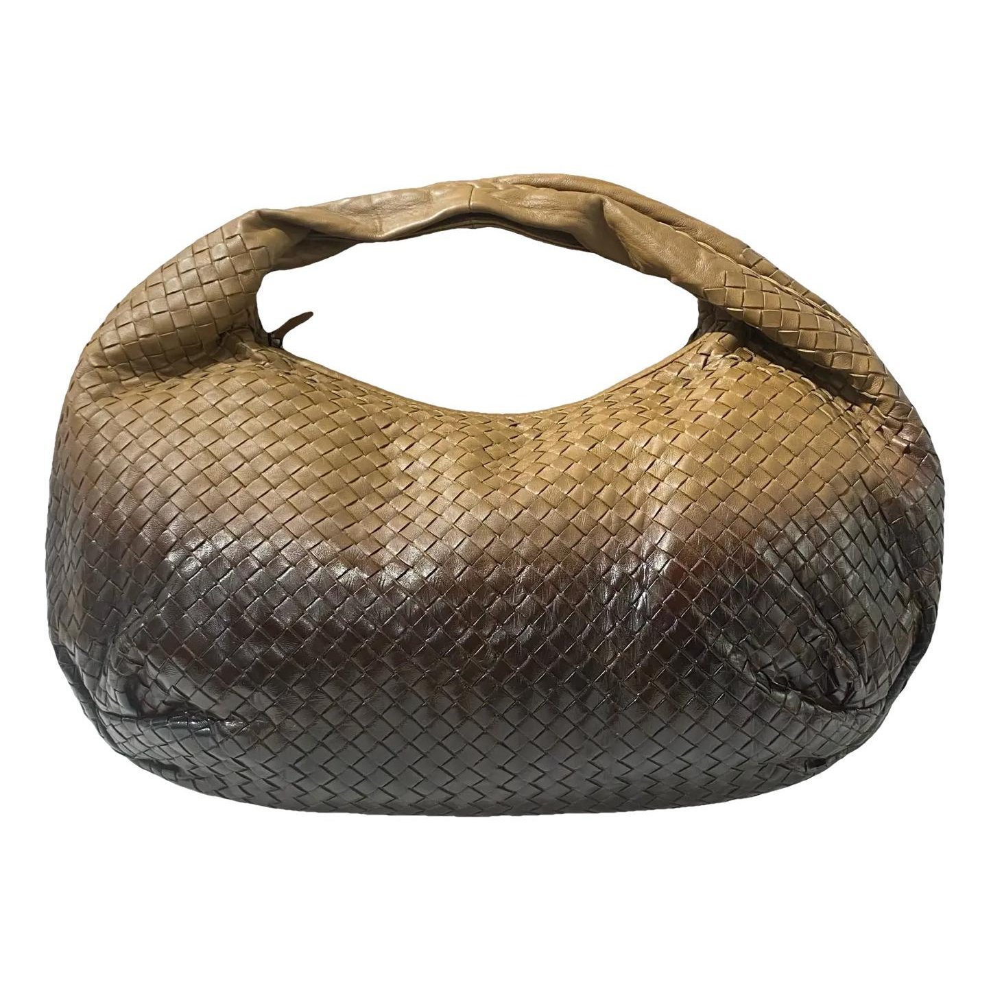 Veneta leather handbag