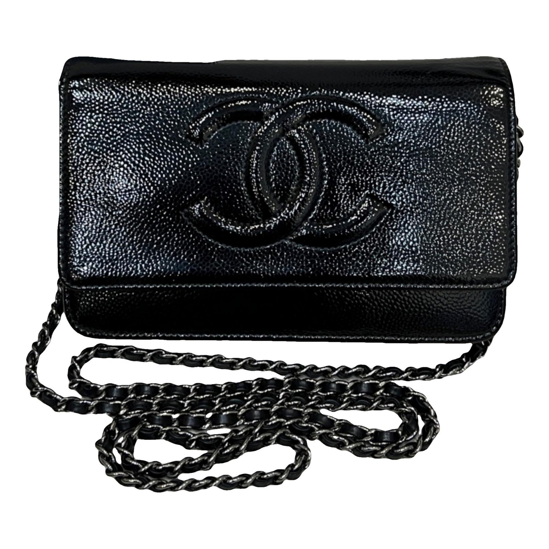Wallet On Chain Double C leather crossbody bag
