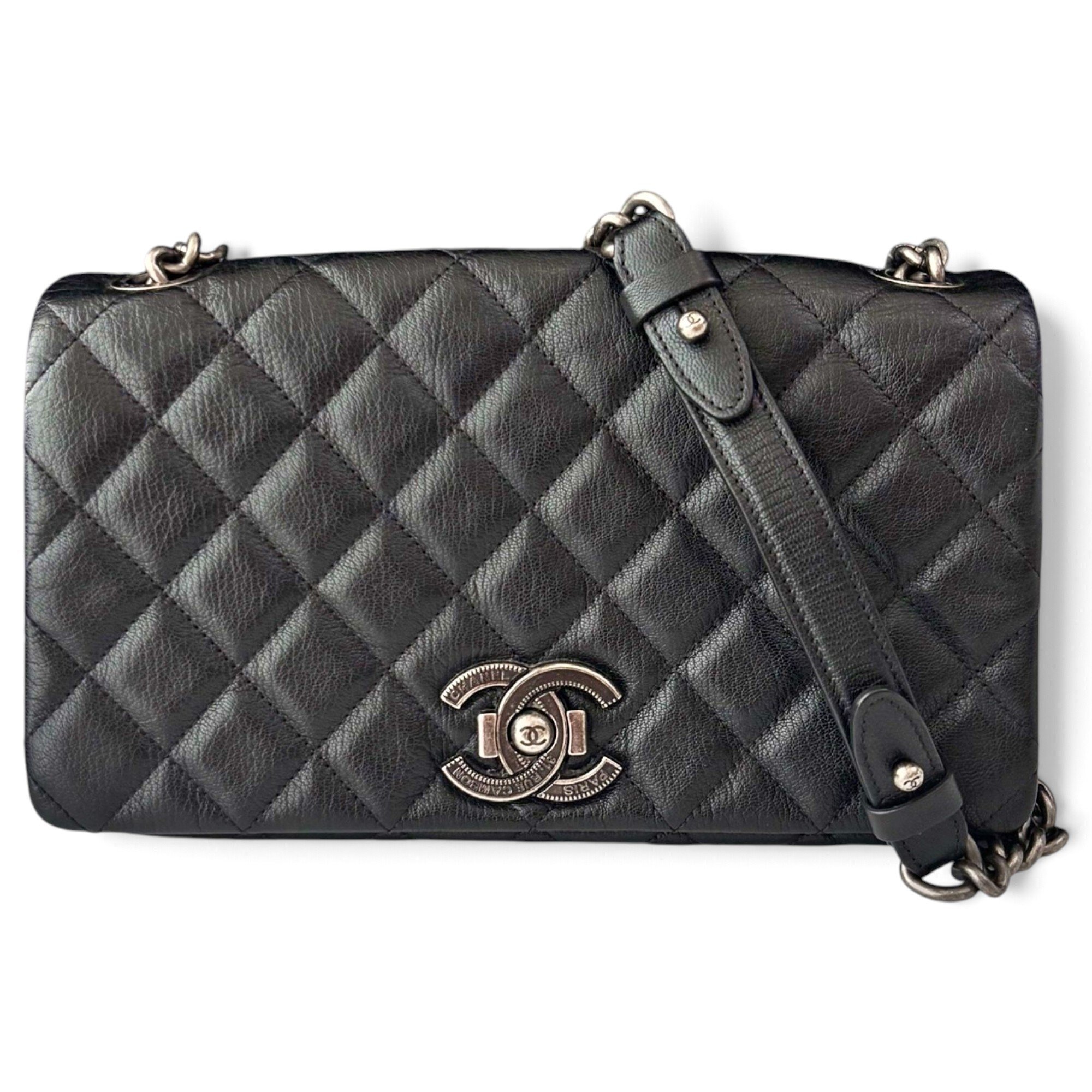 Timeless/Classique leather crossbody bag