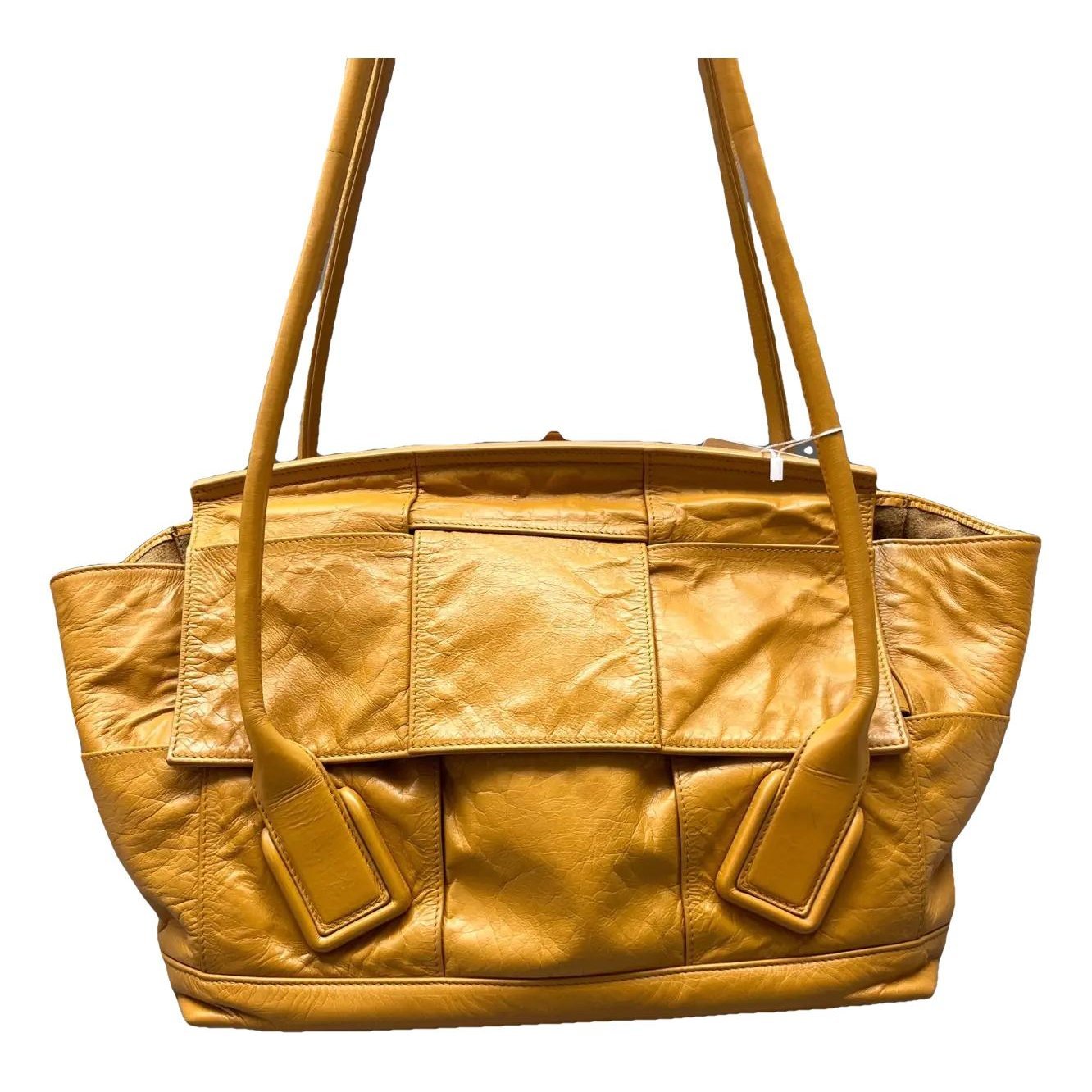 Arco leather handbag