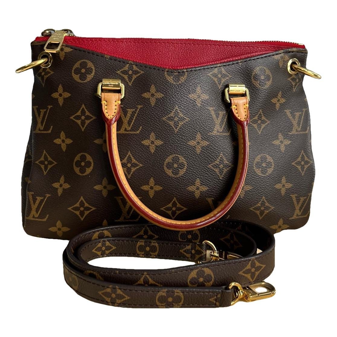 Pallas leather handbag