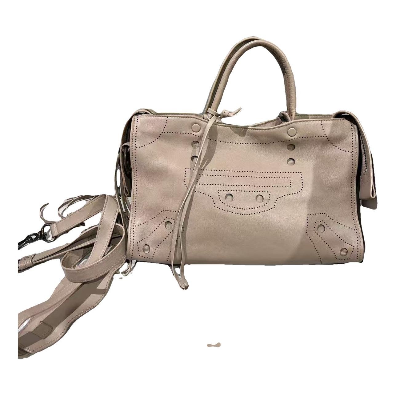 City leather handbag