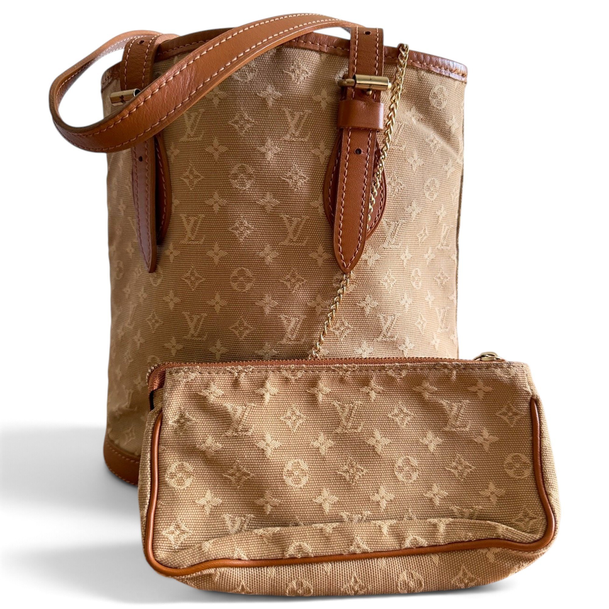Louis Vuitton Bucket cloth bag