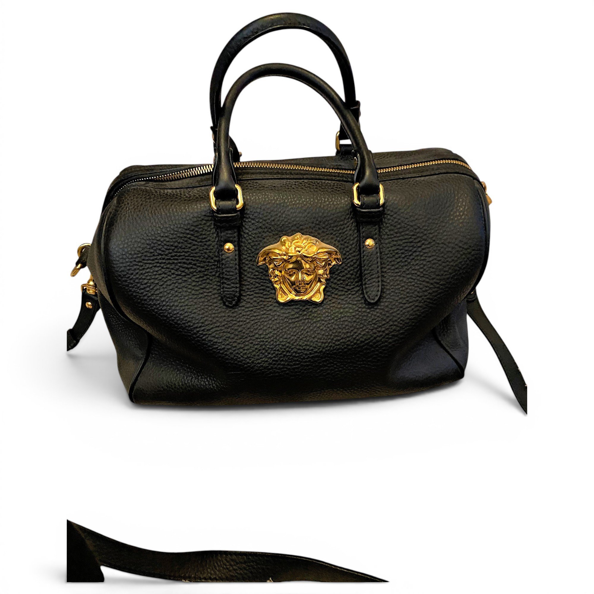 La Medusa leather bowling bag