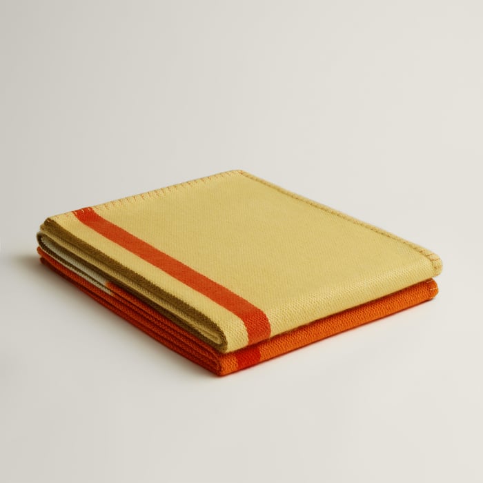 Dye Sangle Blanket