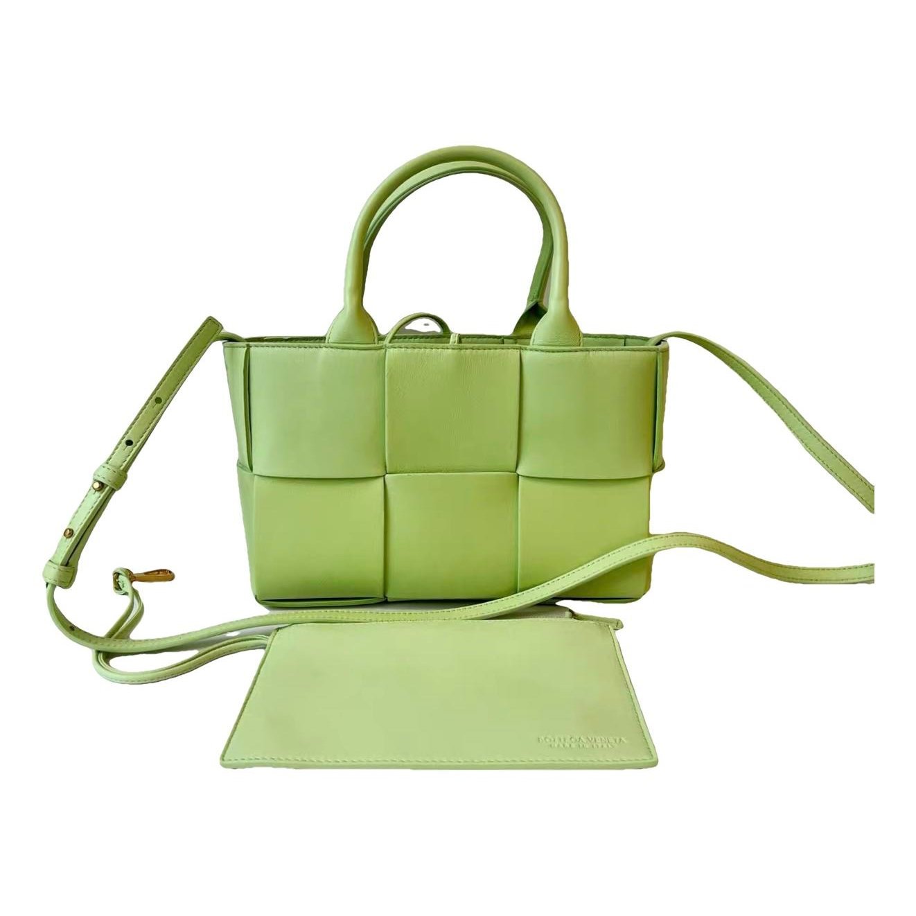 Arco leather tote