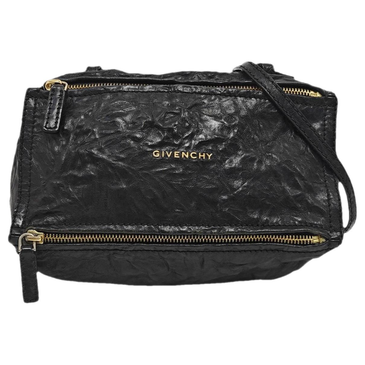Crossbody bag