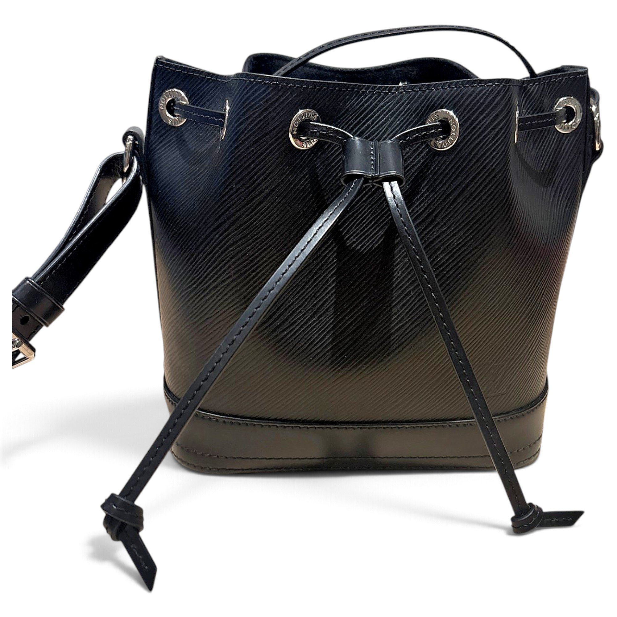 Noé leather handbag