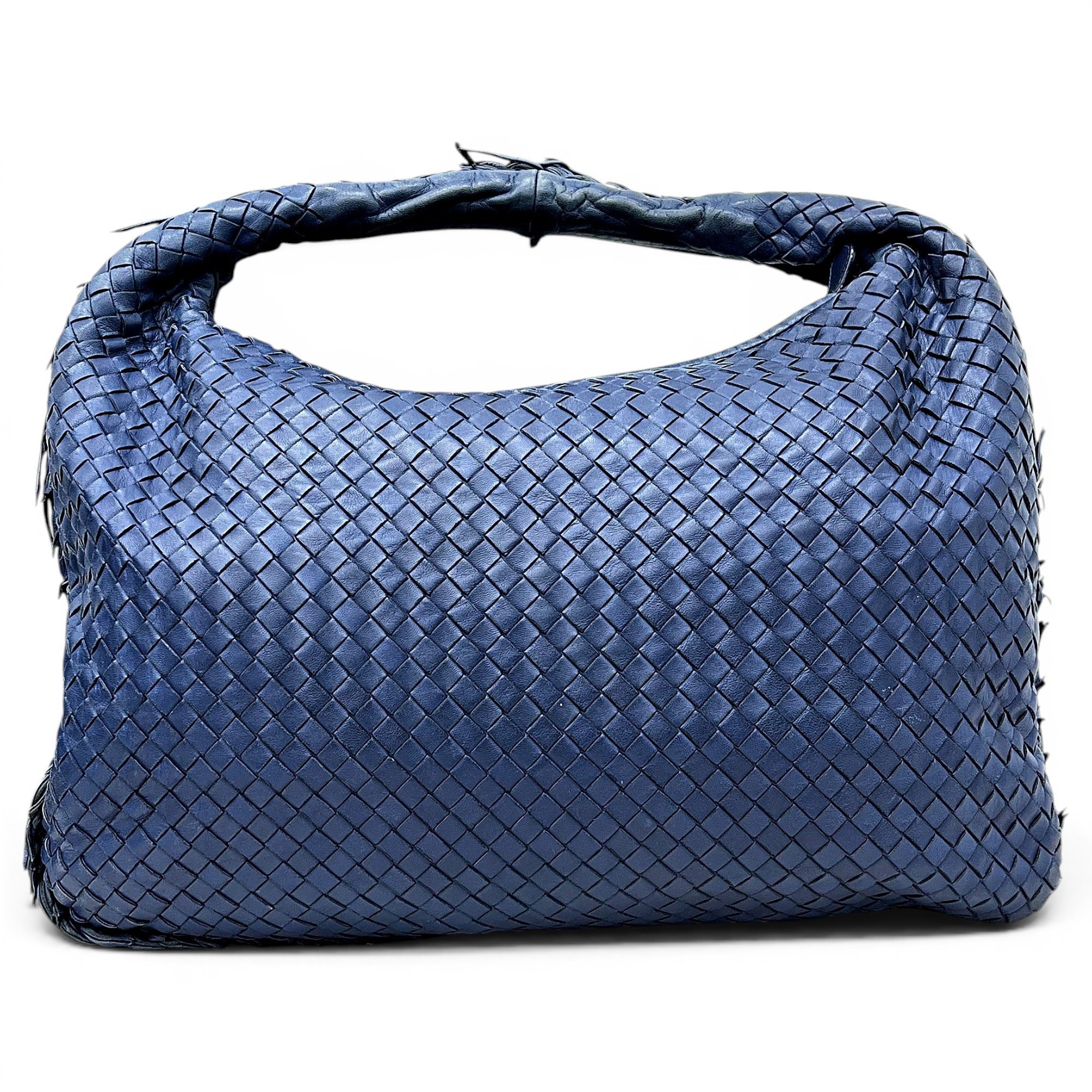 Veneta leather handbag