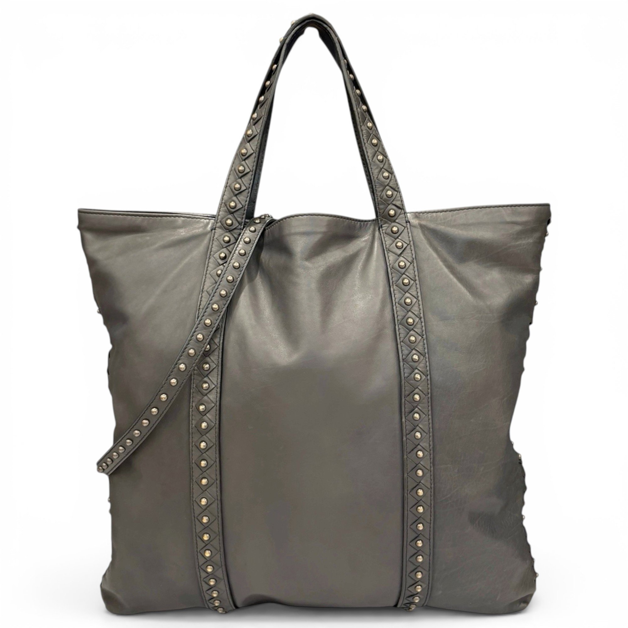Leather tote