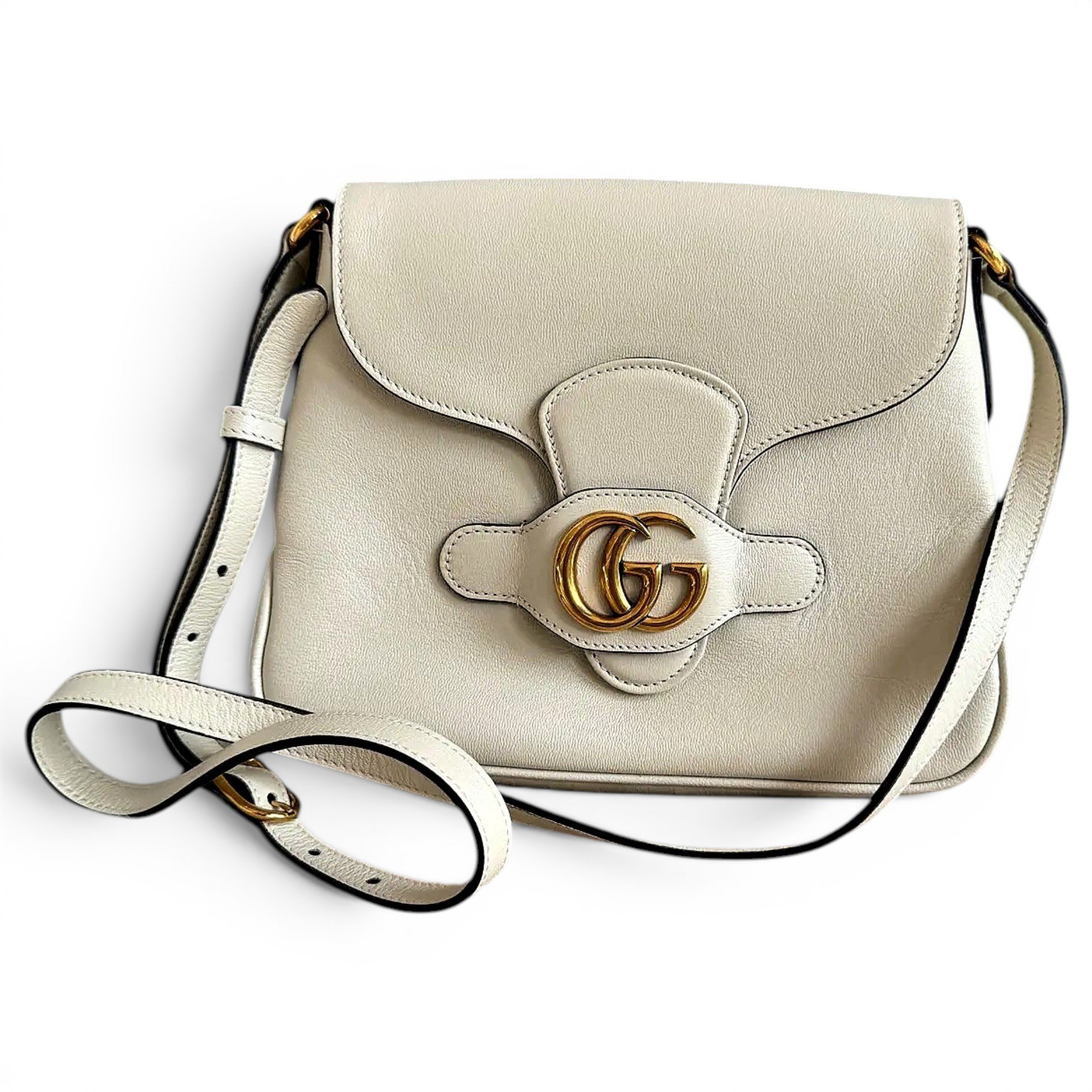 GG Marmont Flap leather crossbody bag