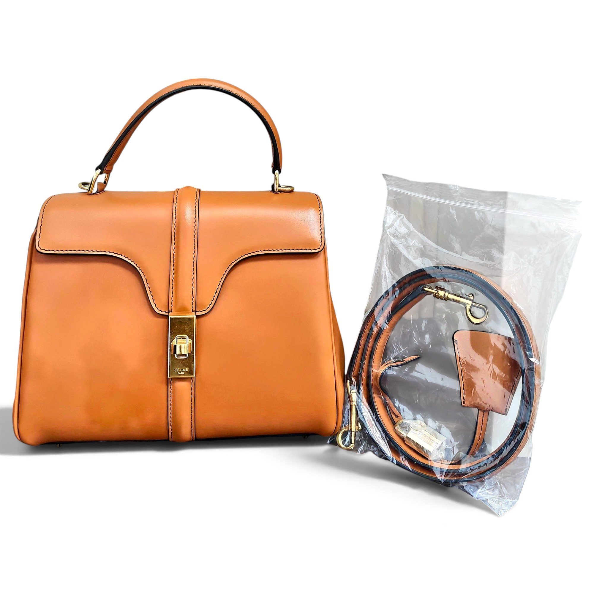 Sac 16 leather handbag