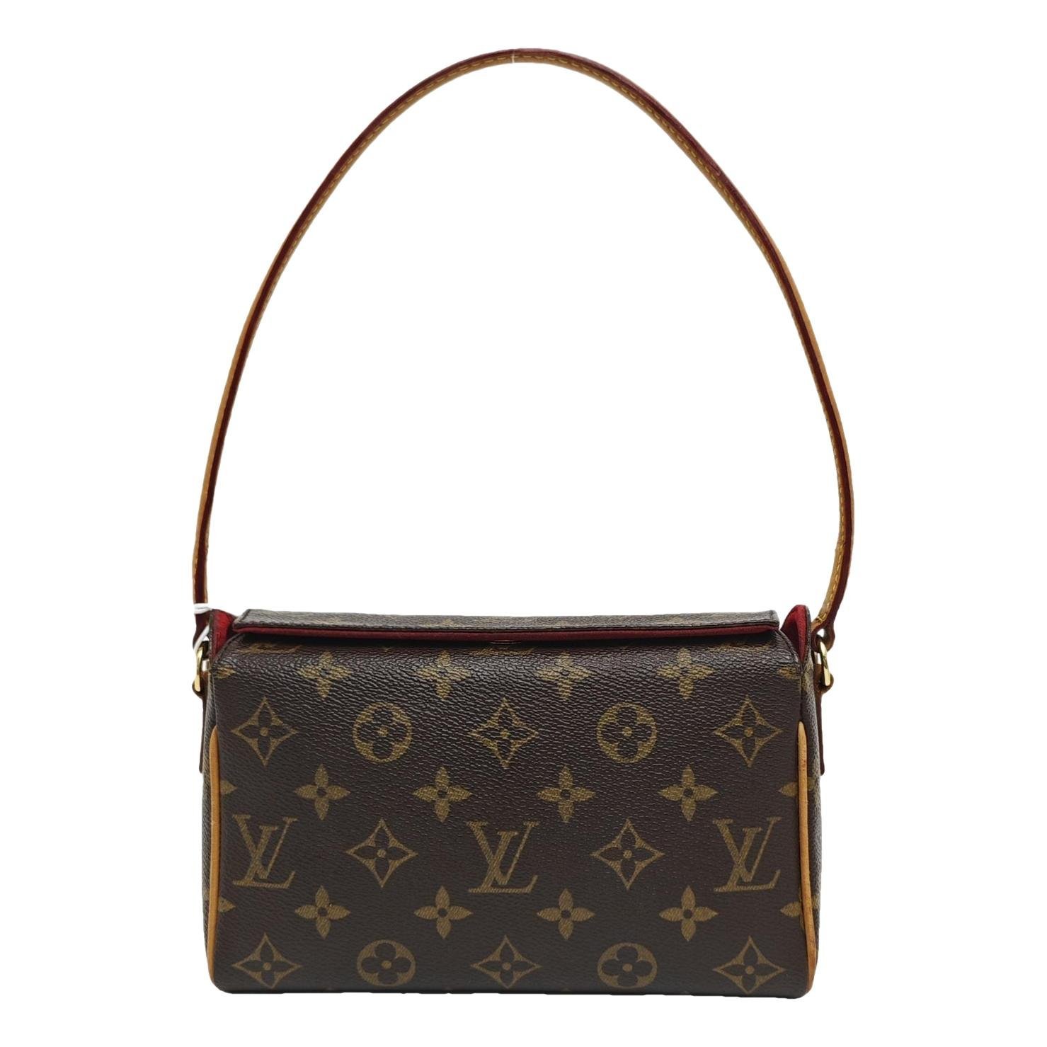 Recital leather handbag