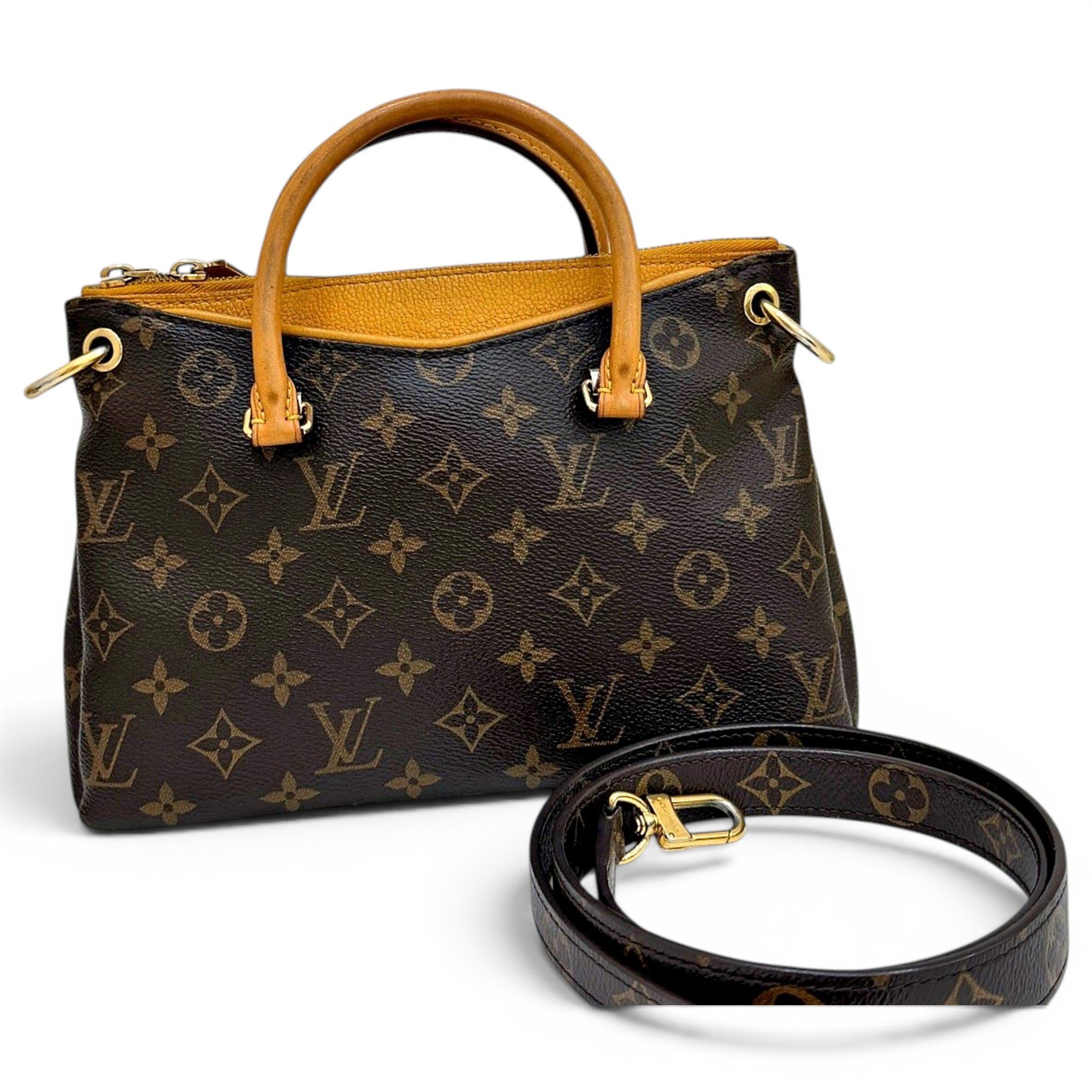 Pallas leather handbag