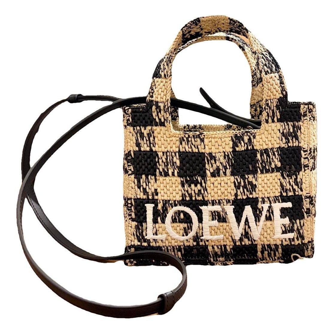 Font crossbody bag