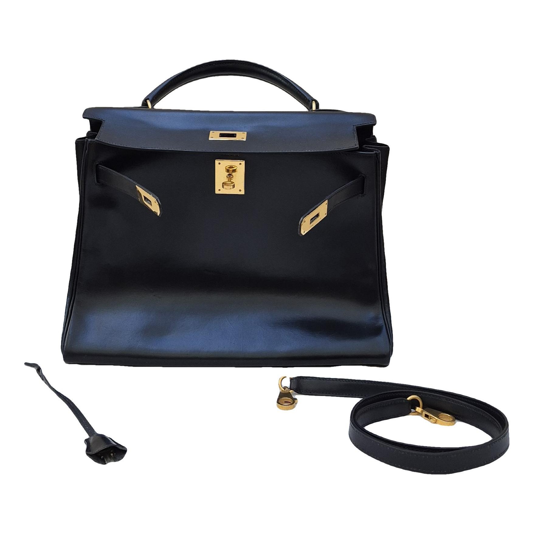 Kelly 32 leather handbag