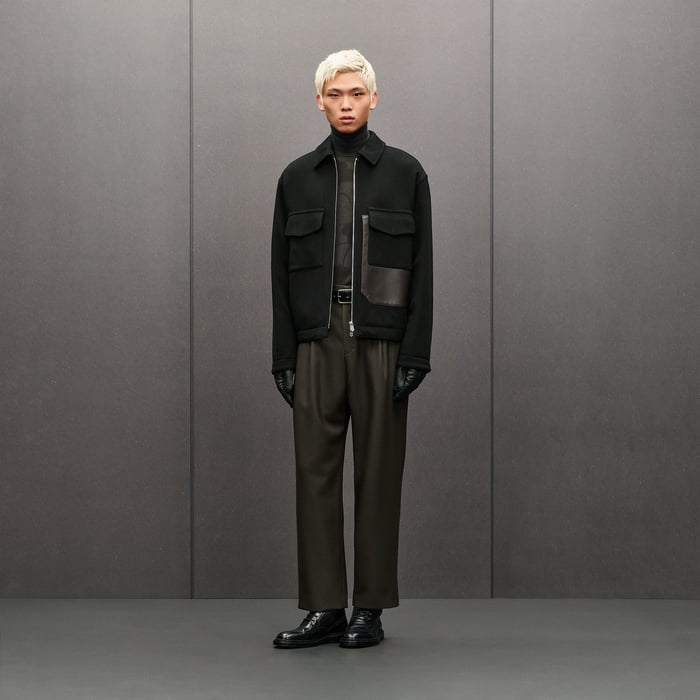 Noir Cashmere Zipped Straight Cut Jacket With Leather Details