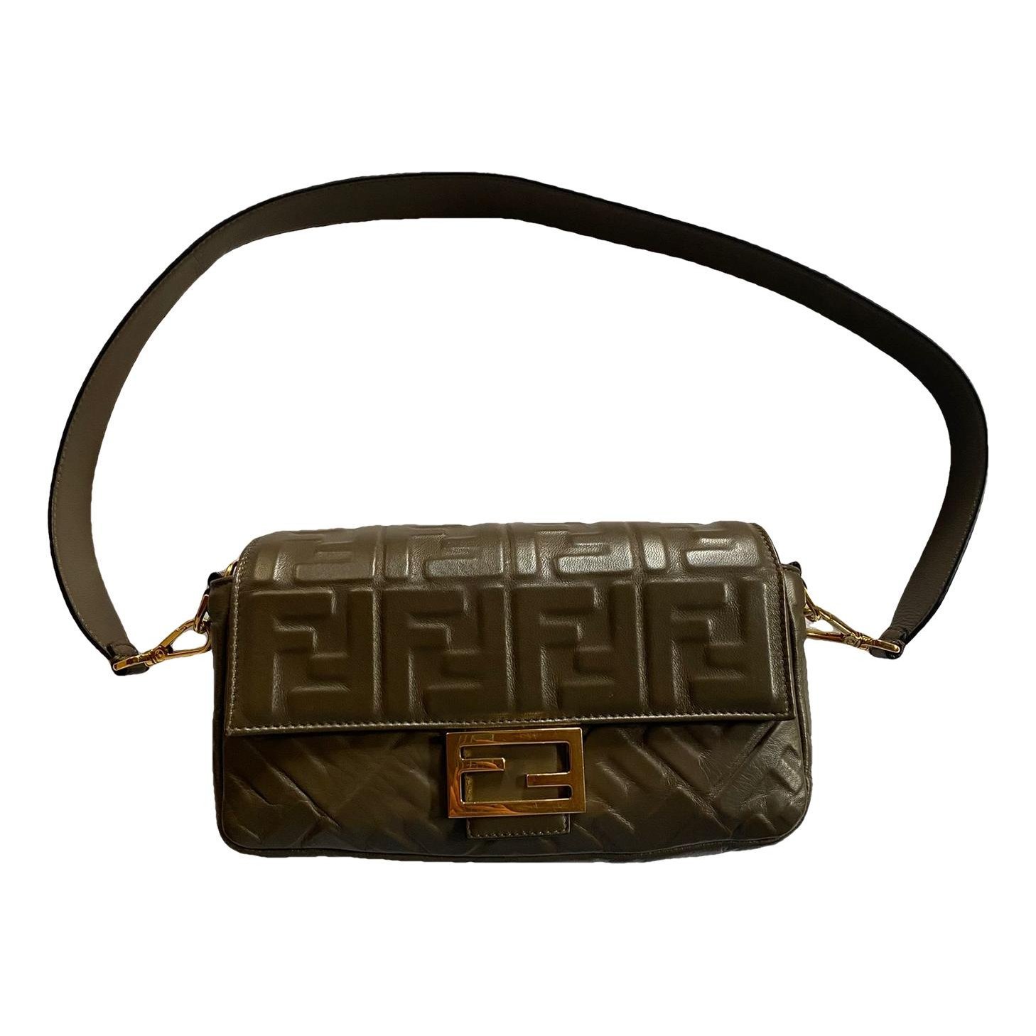 Baguette leather handbag