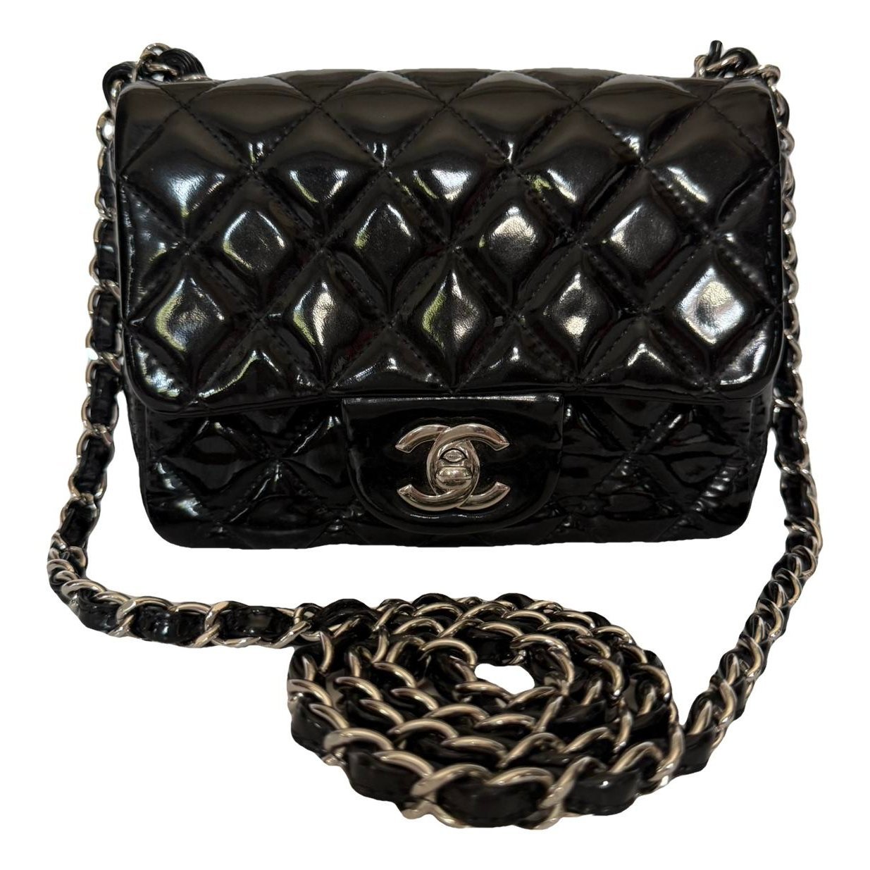 Timeless/Classique patent leather handbag