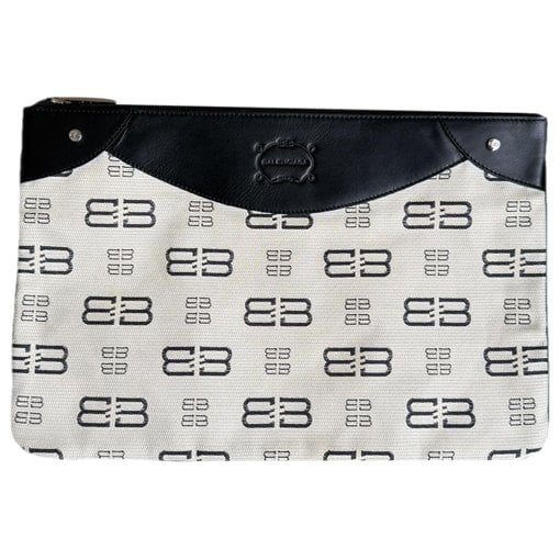Cloth clutch bag