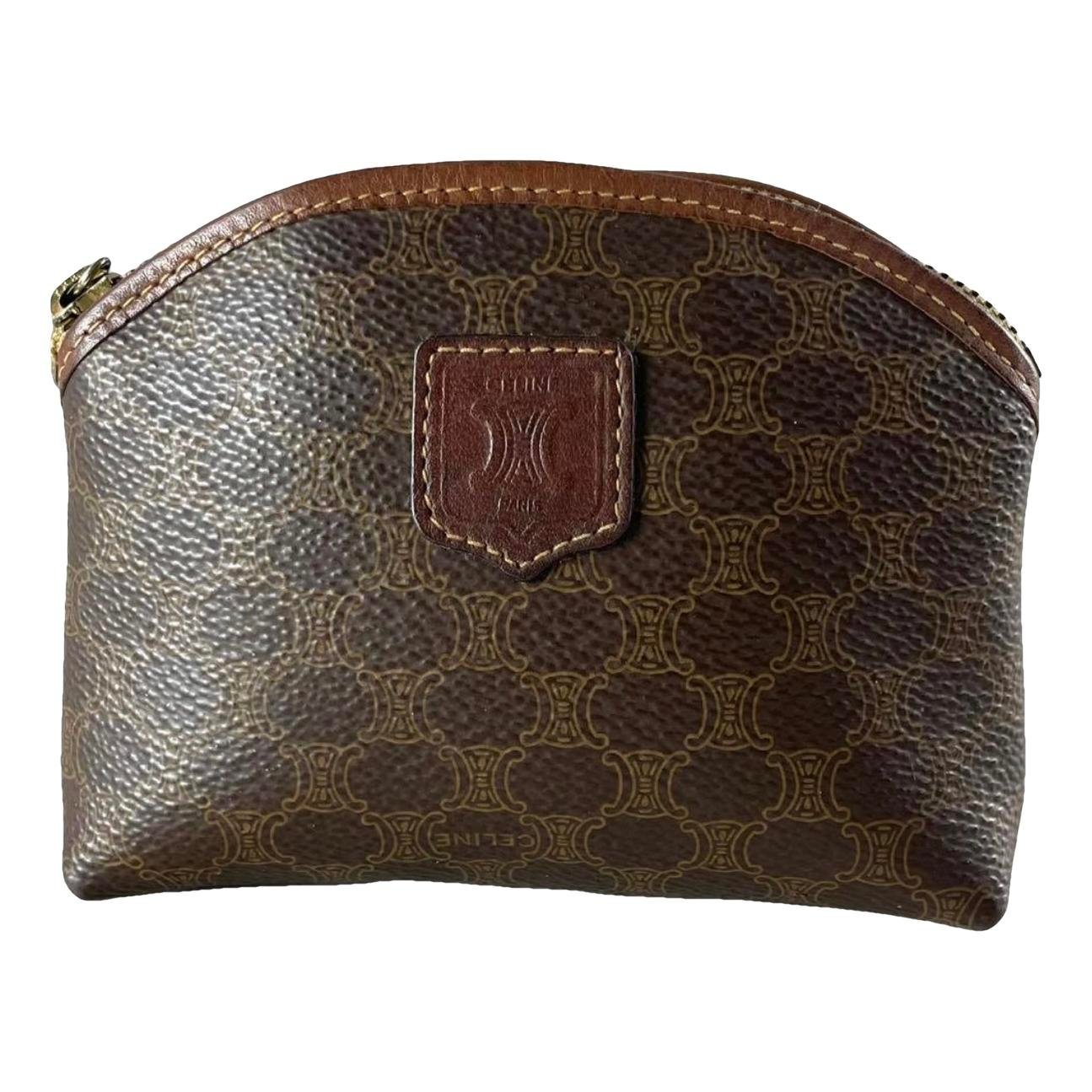 Triomphe Vintage cloth clutch bag