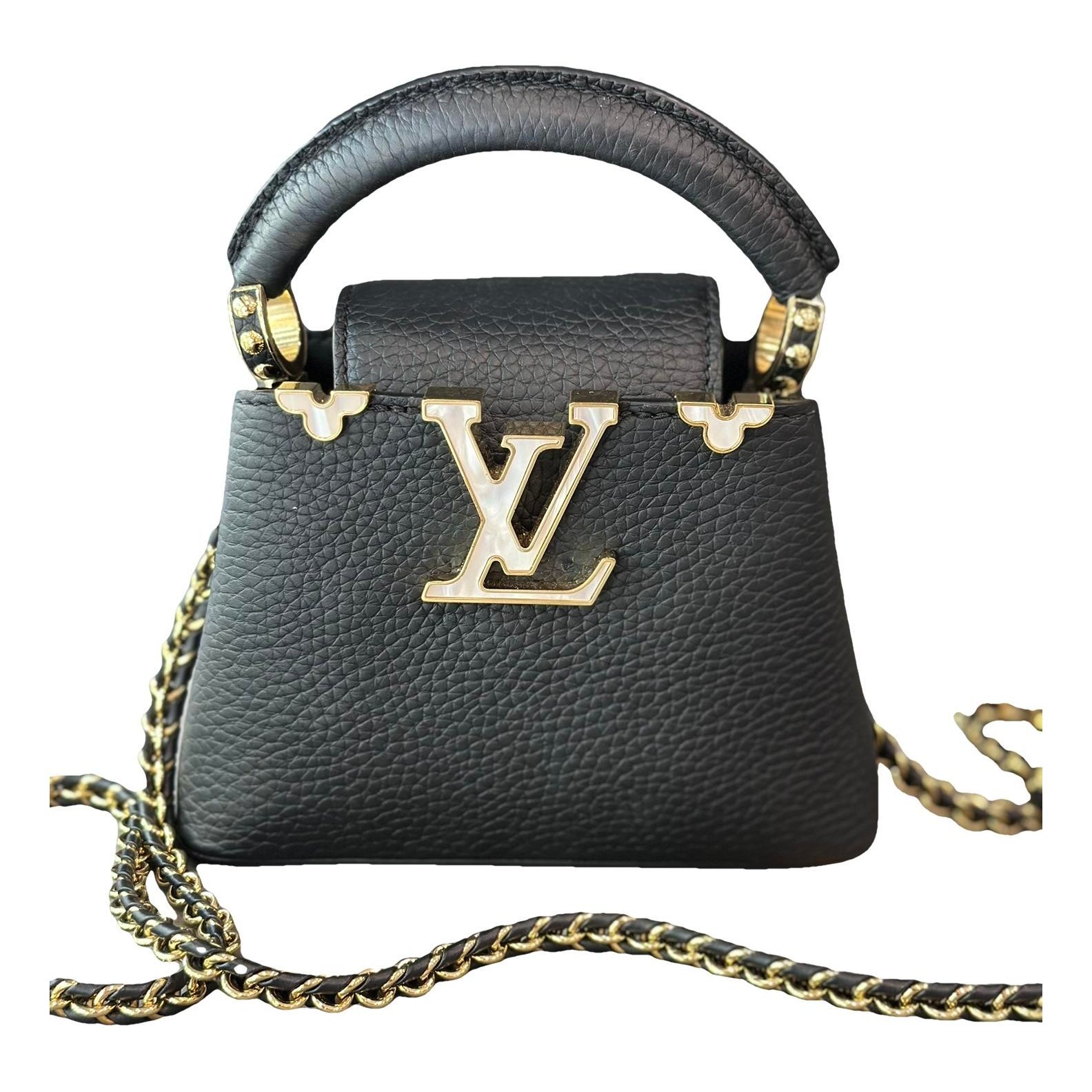 Capucines leather handbag