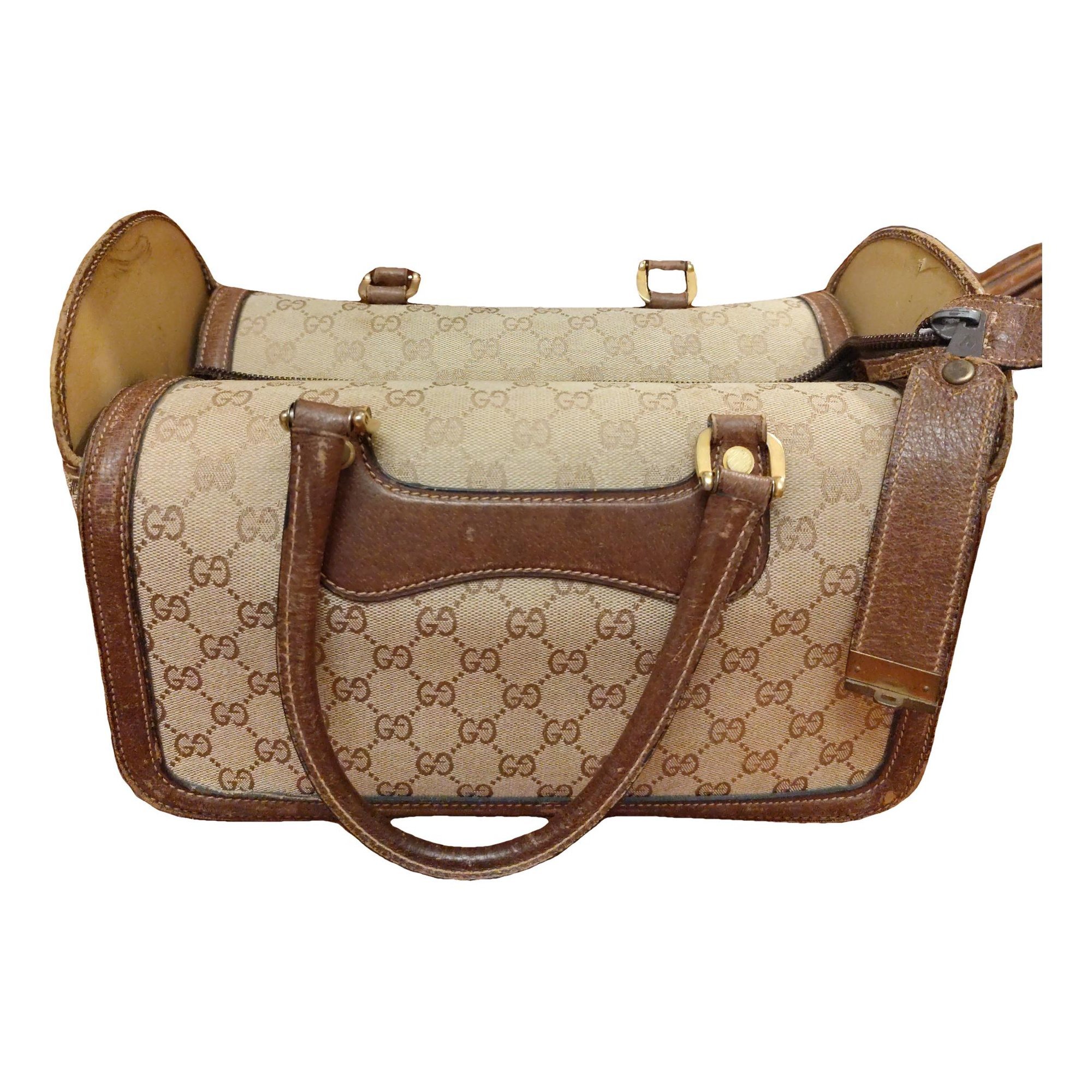 Leather vanity case