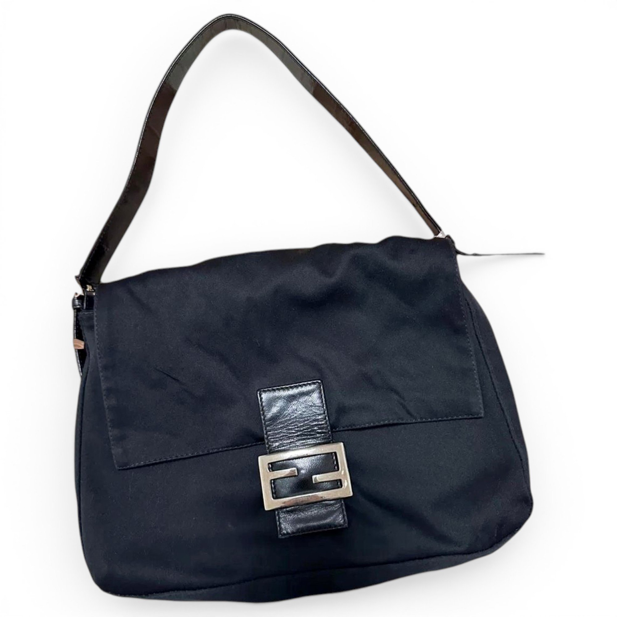 Baguette handbag
