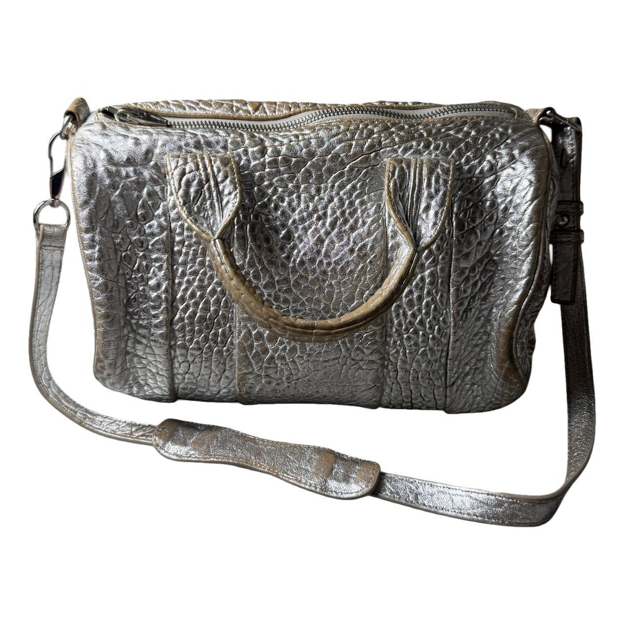 Leather travel bag